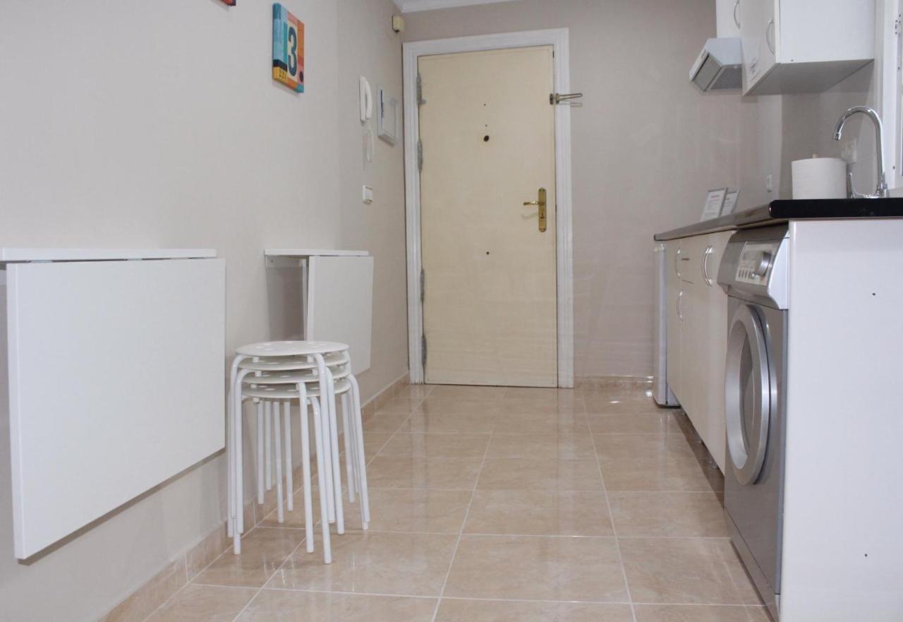 Nice And New Studio Very Close To The City Center 2ºa マラガ エクステリア 写真